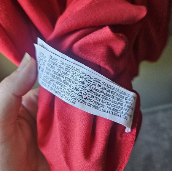 Large English Factory Red Smocked Dress - Picture 5 of 6